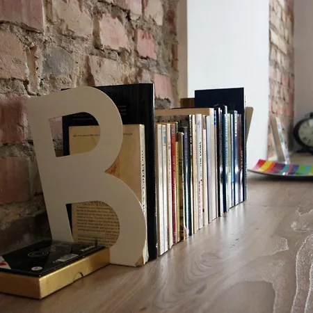 Lägenhet Krakowskie Przedmiescie 